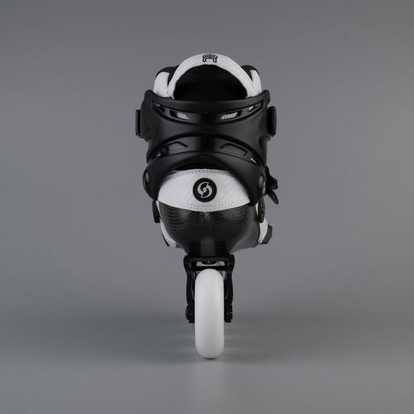 FR - SPIN White Complete Skate - 2025
