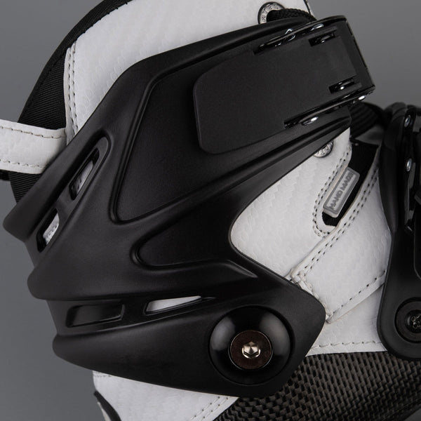 FR - SPIN White Complete Skate - 2025