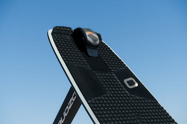 Ozone Apex V2 Freeride Hydrofoil Board - 125 x 45cm / 3.7kg