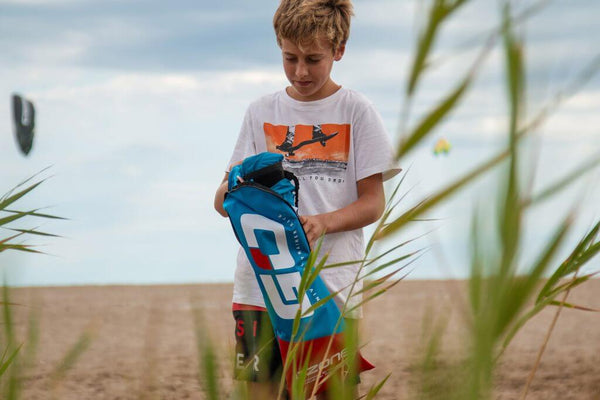 Ozone GO Single Surface Trainer Kite 1.5 sq m - Marine Blue