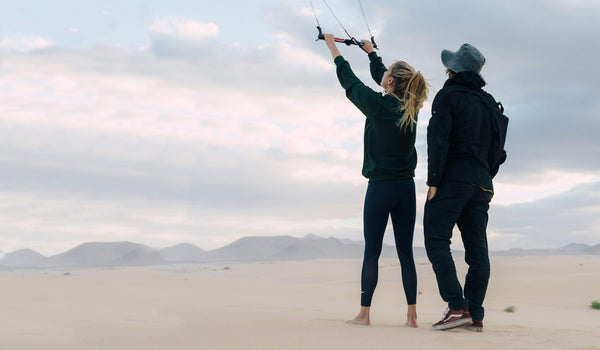 Ozone IGNITION V3 Trainer Kite Package with 3-Line safety 2.5 sq m - Marine Blue White