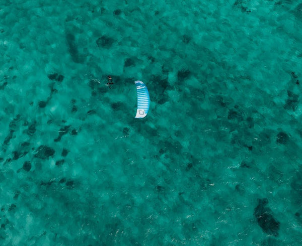 Ozone Hyperlink 2025 - CROSSOVER FOIL KITE FOR WATER AND SNOW  