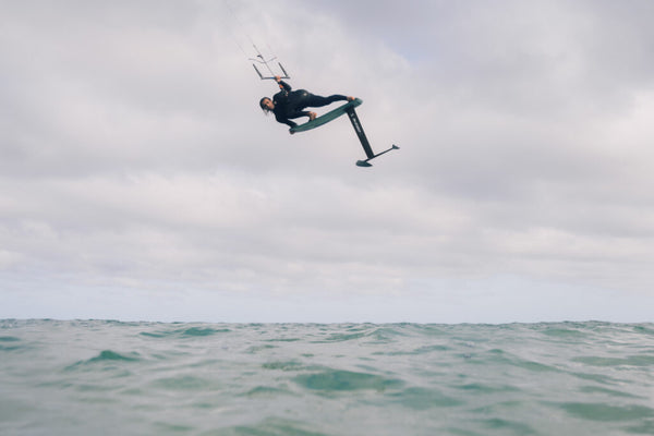 Ozone Apex V2 Freeride Hydrofoil Board - 125 x 45cm / 3.7kg