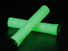 Envy Scooter Hand Grips V2