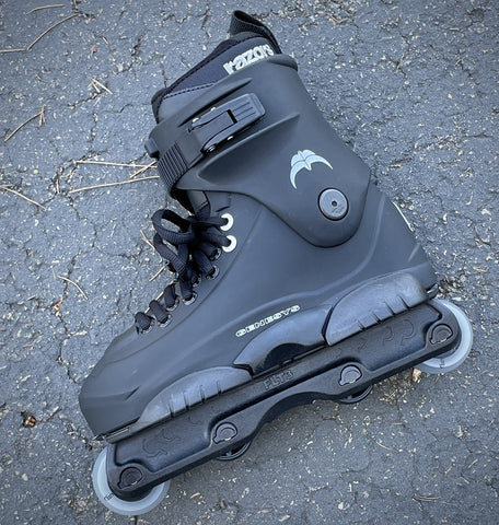 Razors Genesys Black 2022 Complete Skates - Sizes 10, 11, 12 or 13 Only - Sale