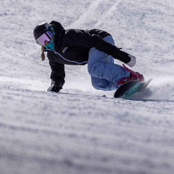 Never Summer WOMEN’S 2023 PROTO SYNTHESIS SNOWBOARD - 145CM - Super Sale